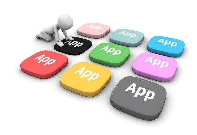 Original illustration of choosing between app ideas